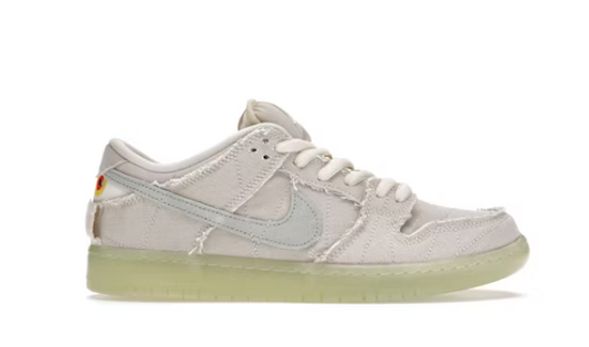 SB Dunk Low Mummy